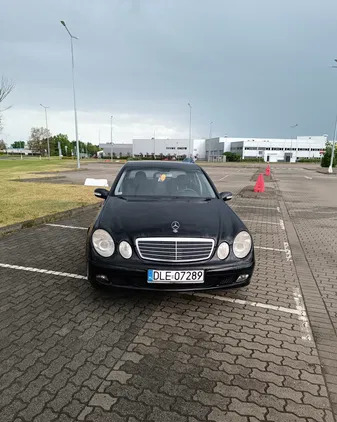 samochody osobowe Mercedes-Benz Klasa E cena 13500 przebieg: 310000, rok produkcji 2003 z Wrocław